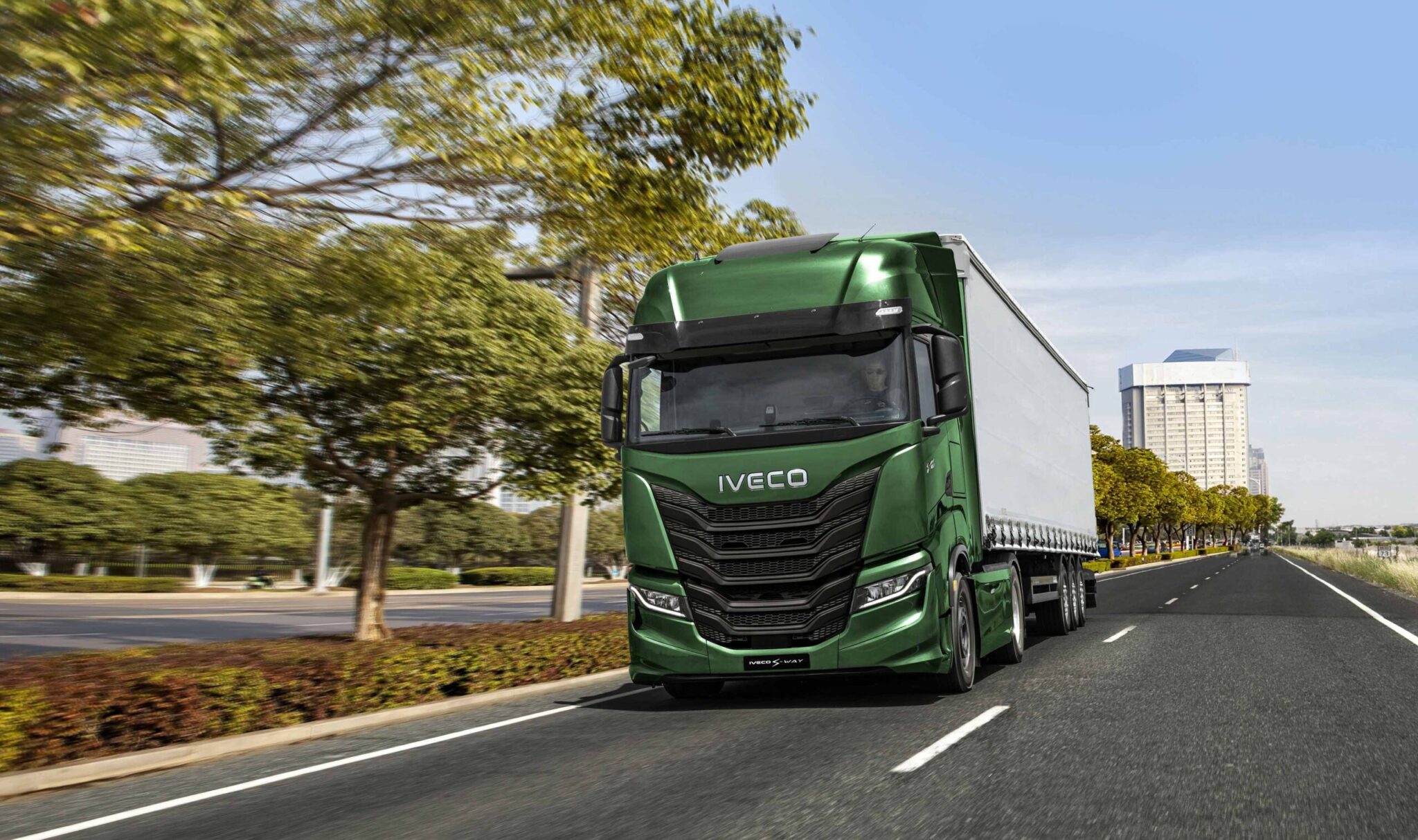 IVECO S-WAY, S-WAY teherautó, távolsági teherautó, nyergesvontató, IVECO, teherautó hosszú utakra