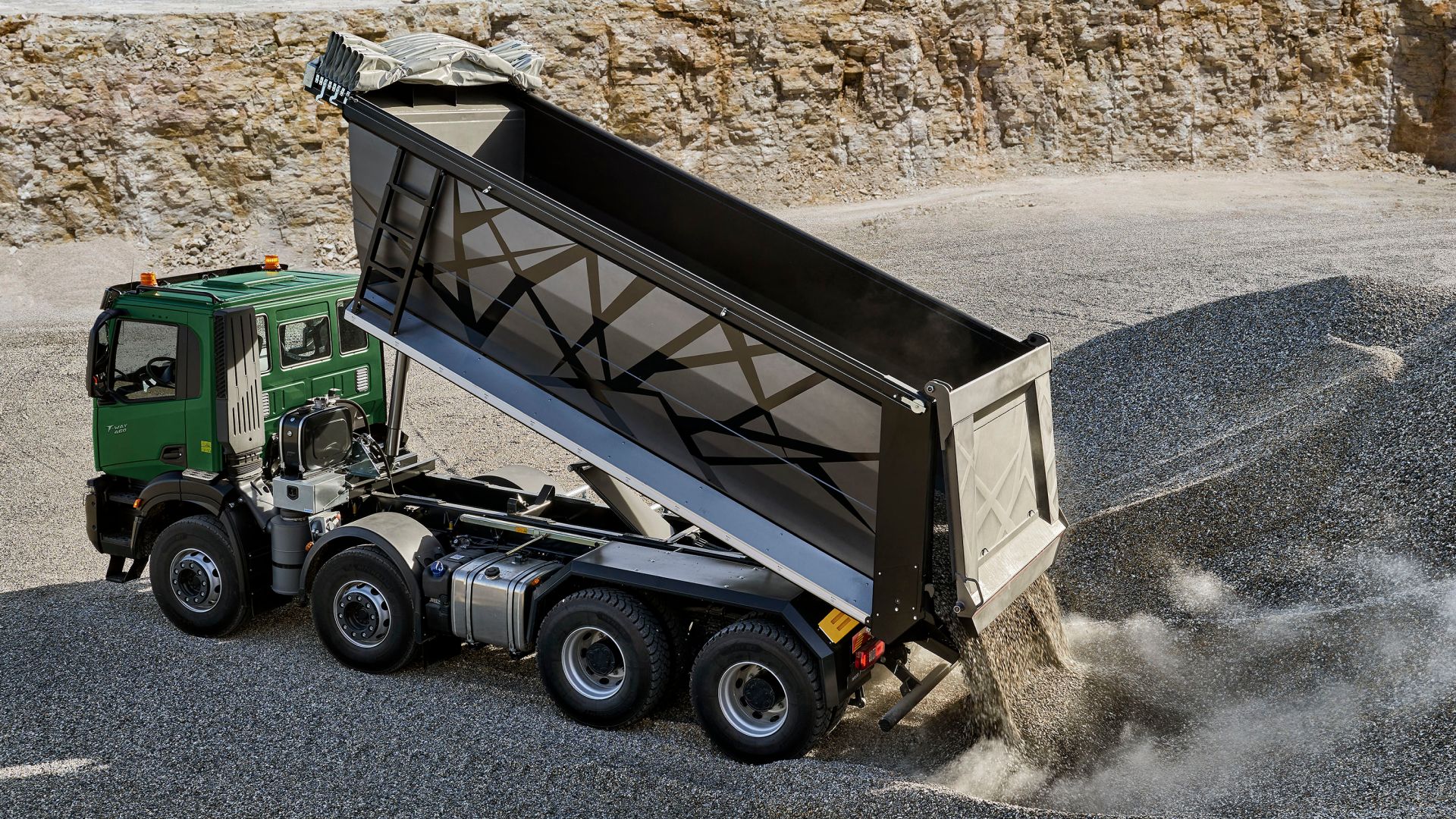 IVECO T-WAY, Rigid, merev, IVECO, nehéz terepre való teherautó, off-road teherautó