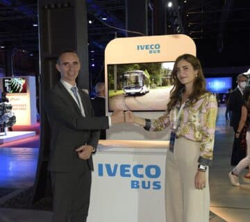 ETV Truck | Az IVECO BUS és a VIA egyetértési nyilatkozatot ír alá a jövőbeni együttműködés feltérképezéséhez